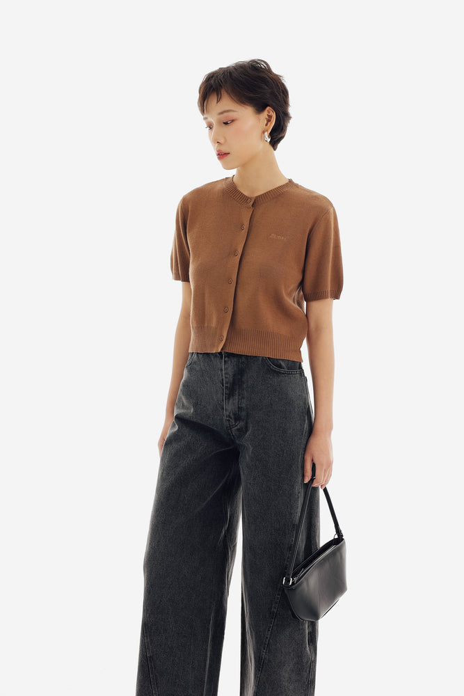 Eden Top in Brown