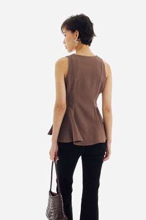 Isla Top in Brown