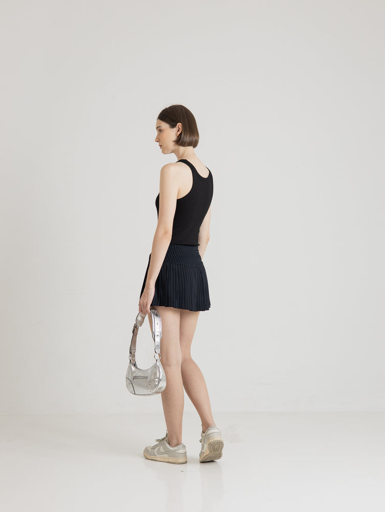 
            
                Load image into Gallery viewer, Yara Skirt in Stripe Black
            
        