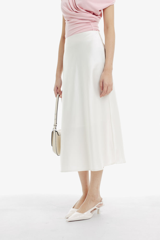 Yoojung Skirt in White