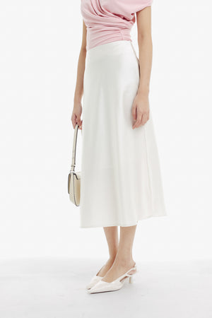 Yoojung Skirt in White