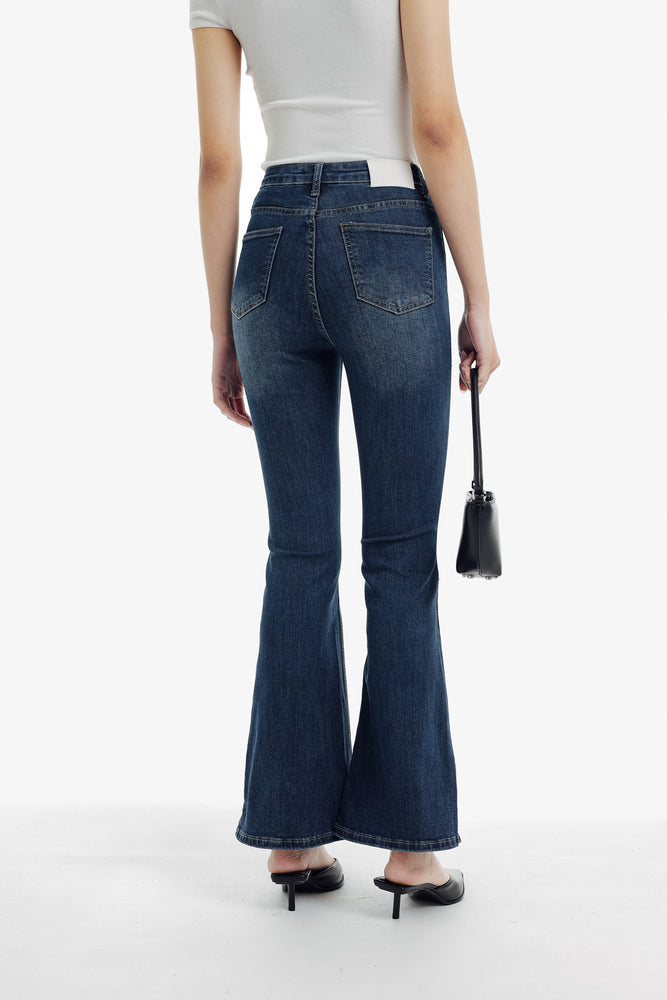 Doona Jeans in Dark Denim