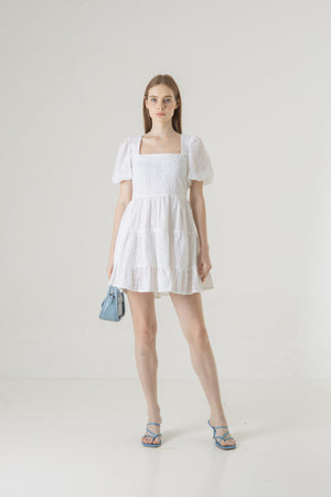 Soeun Dress in White