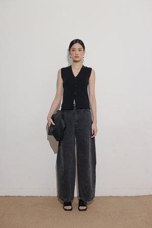 Cosmo Top in Black