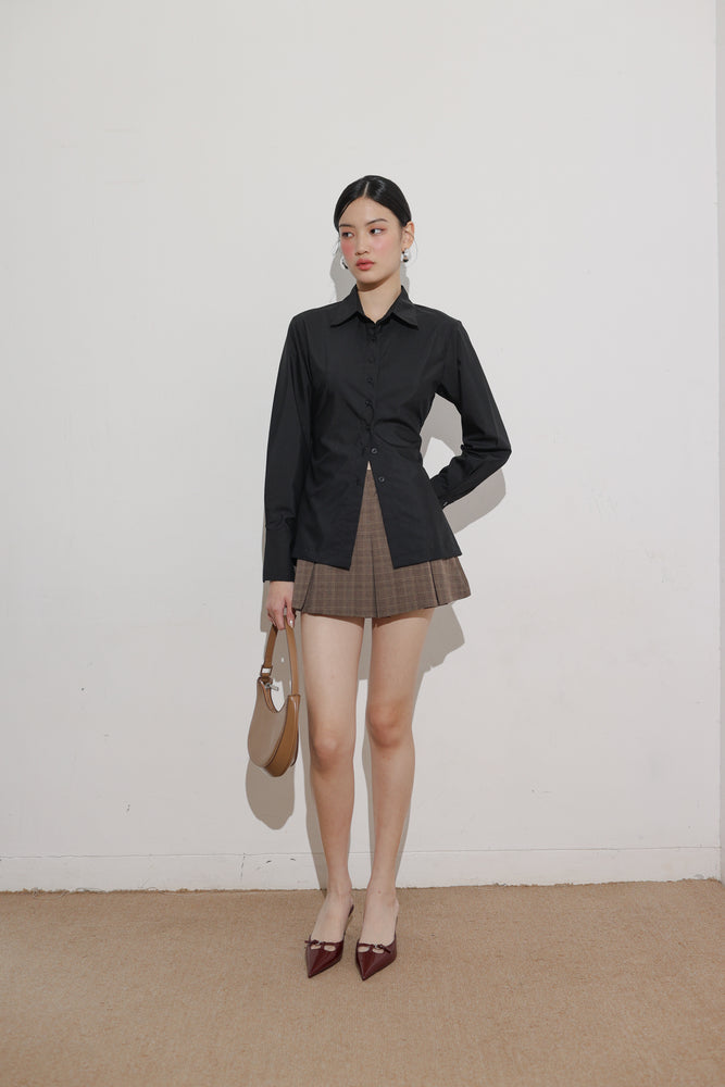 Prim Top in Black