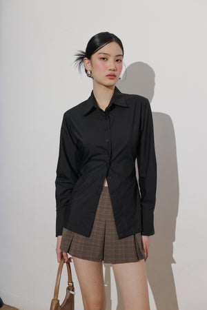 Prim Top in Black