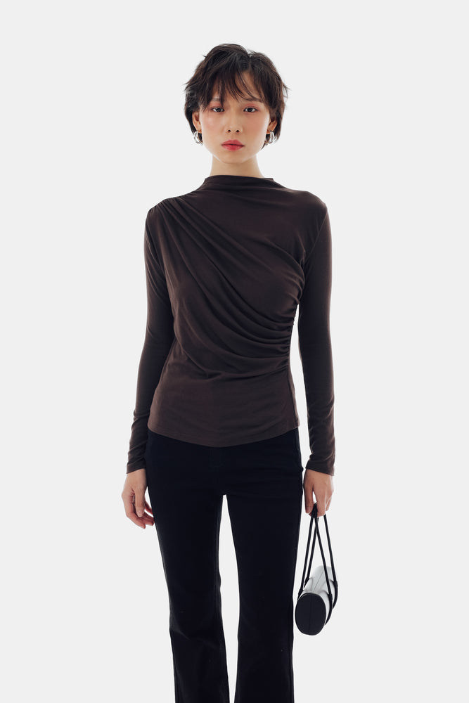 Iris Top in Brown