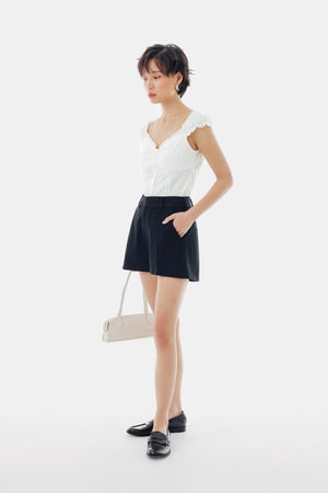 So High-waisted Shorts in Black
