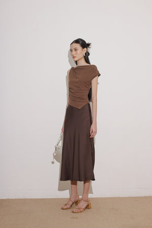 Rena Top in Brown