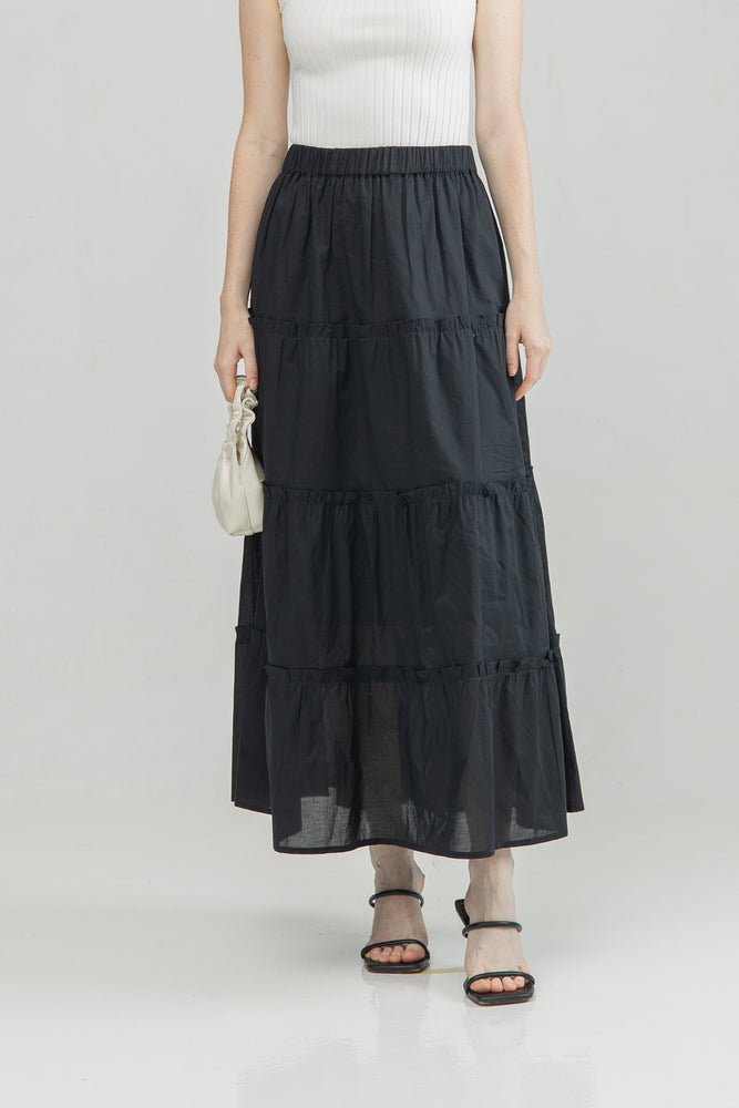 Rin Skirt in Black