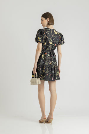 Aera Dress in Black