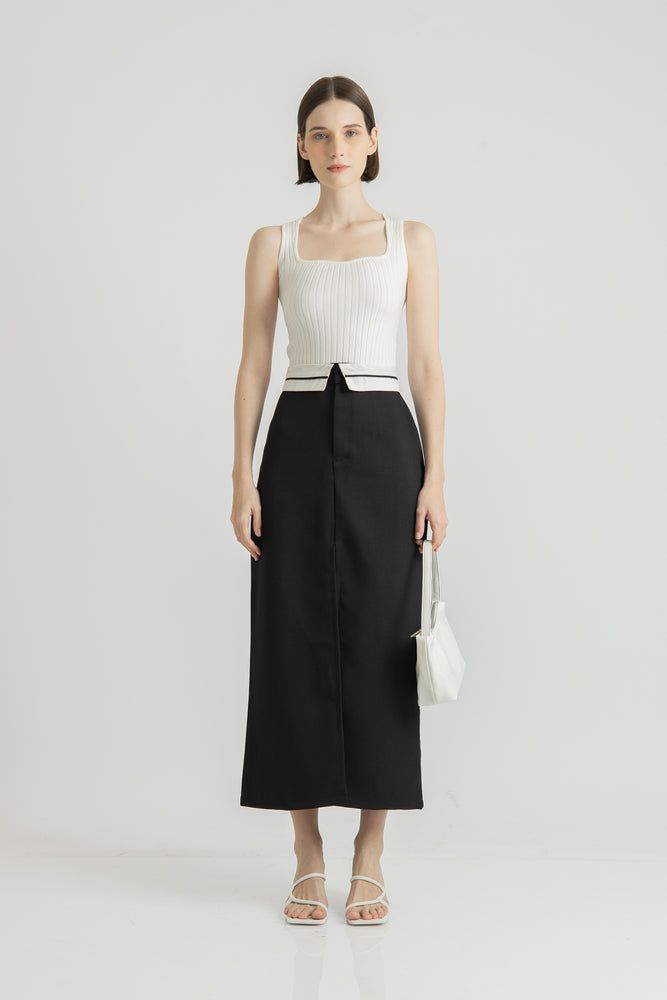 
            
                Load image into Gallery viewer, Aena Skirt in Black
            
        