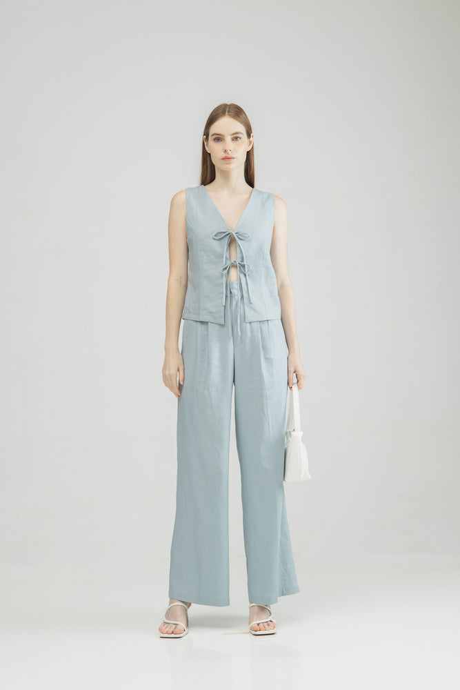 Ren Top in Powder Blue