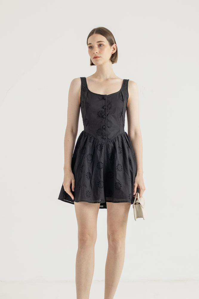 Soori Dress in Black