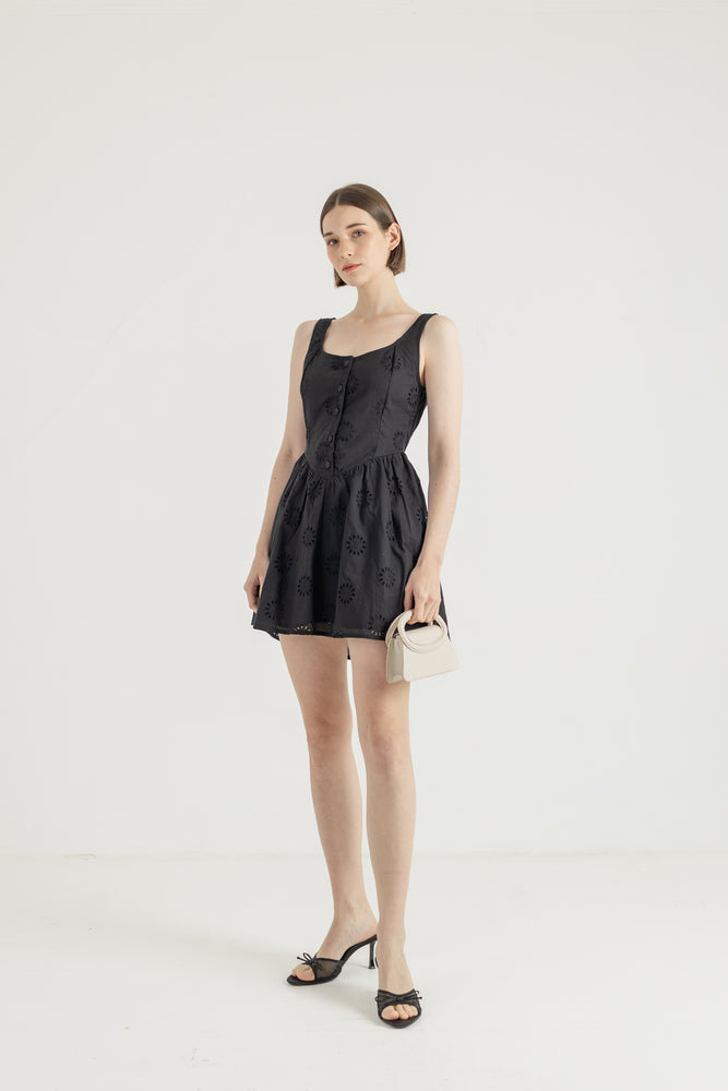 Soori Dress in Black