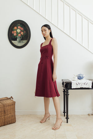 Suan Dress in Maroon