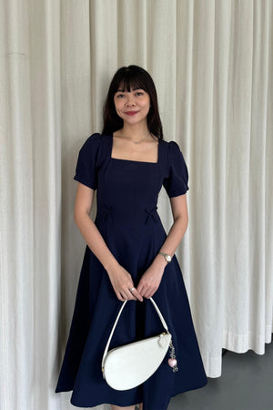 Suan Dress Sleeve Navy