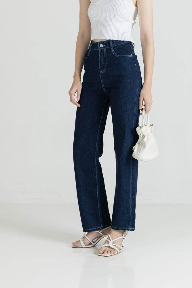 
            
                Load image into Gallery viewer, Doyeon Jeans in Navy
            
        