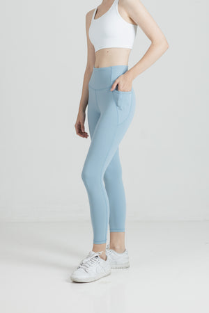 
            
                Load image into Gallery viewer, Core Legging in Powder Blue
            
        