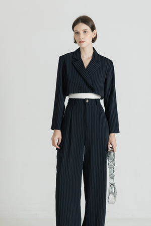 
            
                Load image into Gallery viewer, Nini Cropped Blazer in Stripe Black
            
        