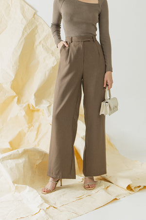 
            
                Load image into Gallery viewer, Rose Pants in Dark Taupe
            
        